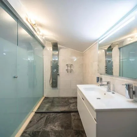 Kalkanda 6 Kisilik Lueks Tatil Villasi Hotel Kas
